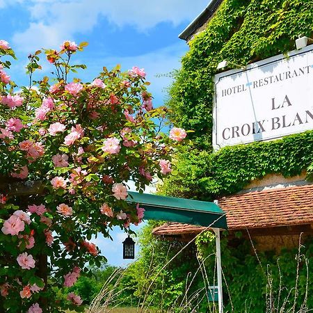 Auberge La Croix Blanche Combreux Exterior photo